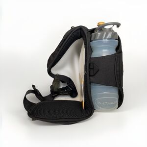 NEW Nathan MUSE Hiking Running Hydration Pak Womens Water Bottle Fanny Pack
